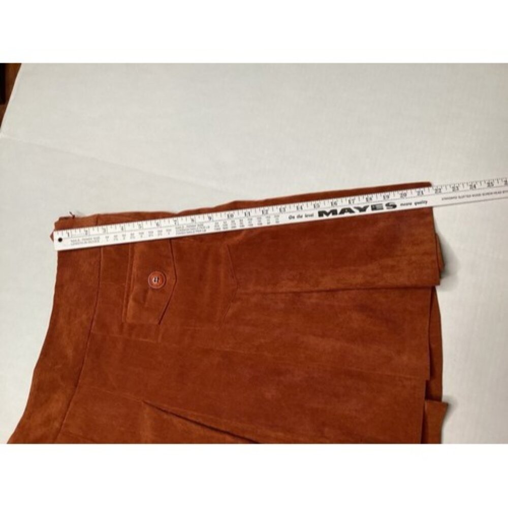 Chelsea & Theodore Corduroy A Line Skirt Women's Size 10  Brown/tan W/Pockets - Picture 3 of 5
